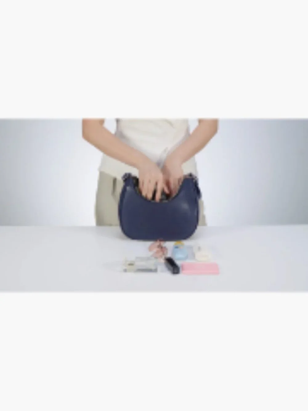 N/A crescent shoulder